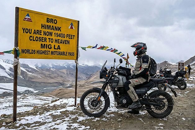 The Roof of the World: Why Every Motorcyclist Dreams of the Indian Himalayas